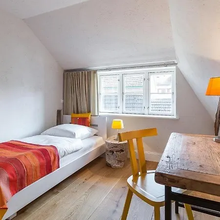 Vakantiehuis Schipperhaus 01 *